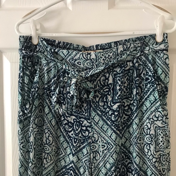 Pants - Picture 4 of 4